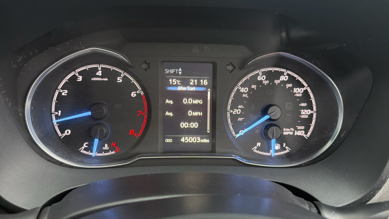 Toyota Yaris 1.5 VVT-i Icon Tech 5dr Petrol Hatchback